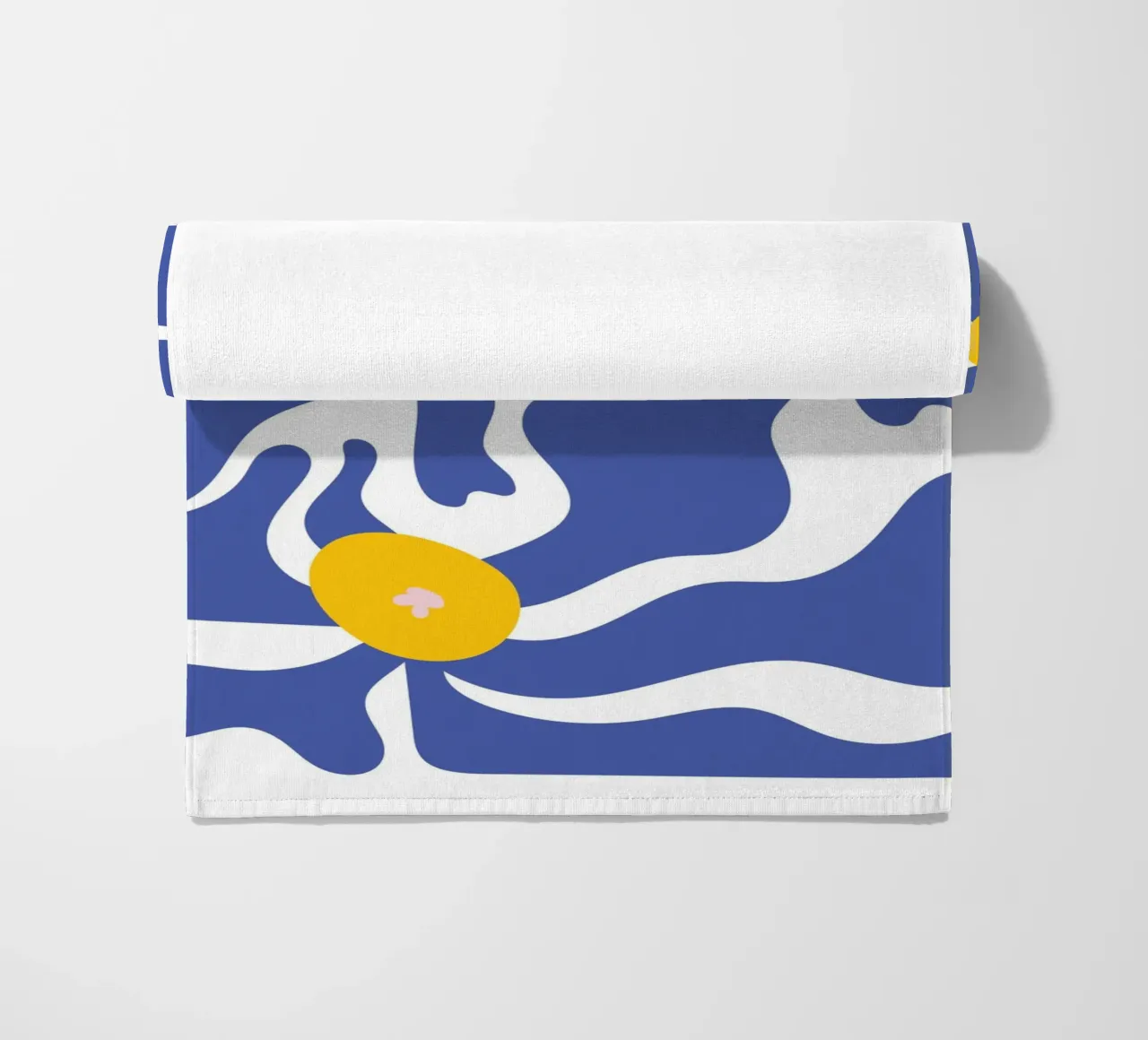 Florale Botanische Kunstdruk, Heldere Abstracte Bloem strandhanddoek van pdigitalprints