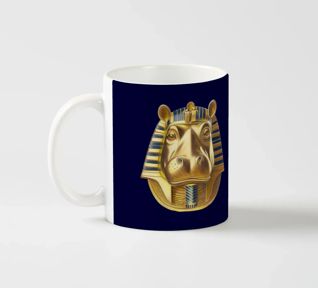 Tutankhamun Hippo Keramik Tasse von Graphit und Farbe