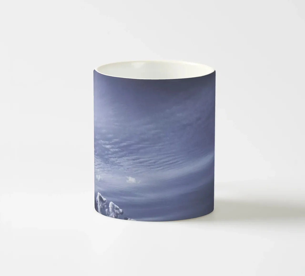 The Swell tazza in ceramica da Pale Grain