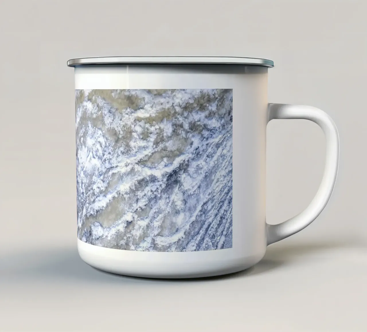 IJsformaties - Abstract winterlandschap emaille mok van Whole©