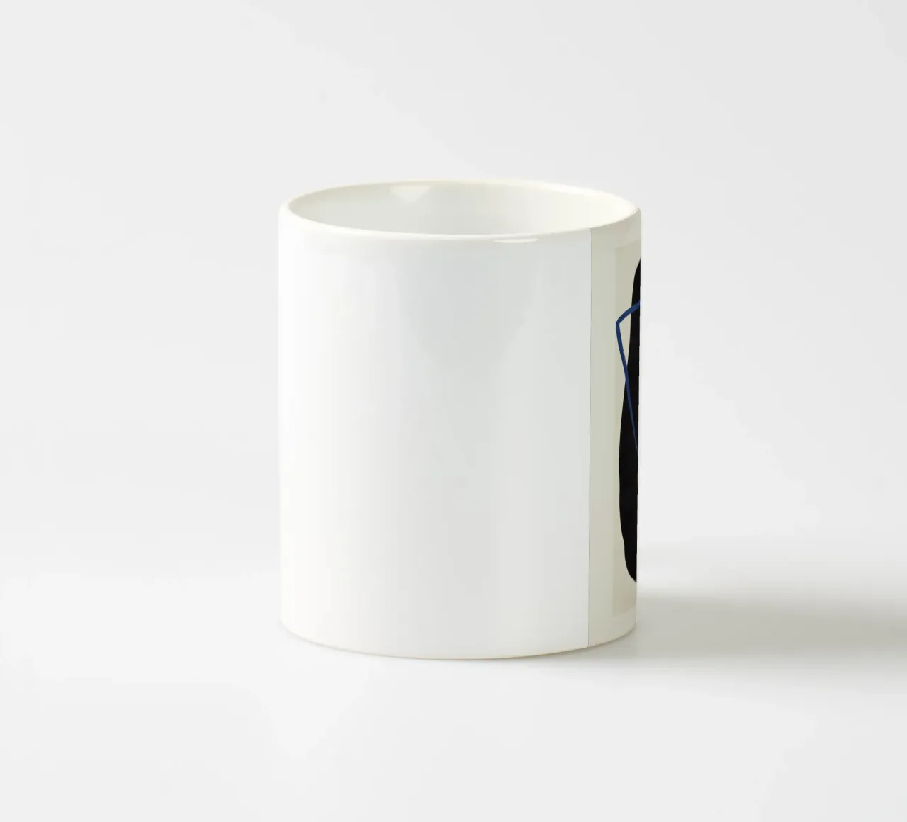 Linea astratta 115 tazza in ceramica da ThingDesign