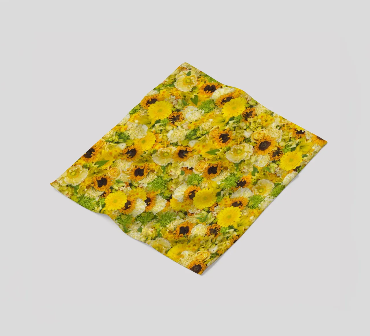 Un'esplosione di sole in ogni petalo - Fiori gialli coperta in pile da Curious Collections by Marielle Leenders