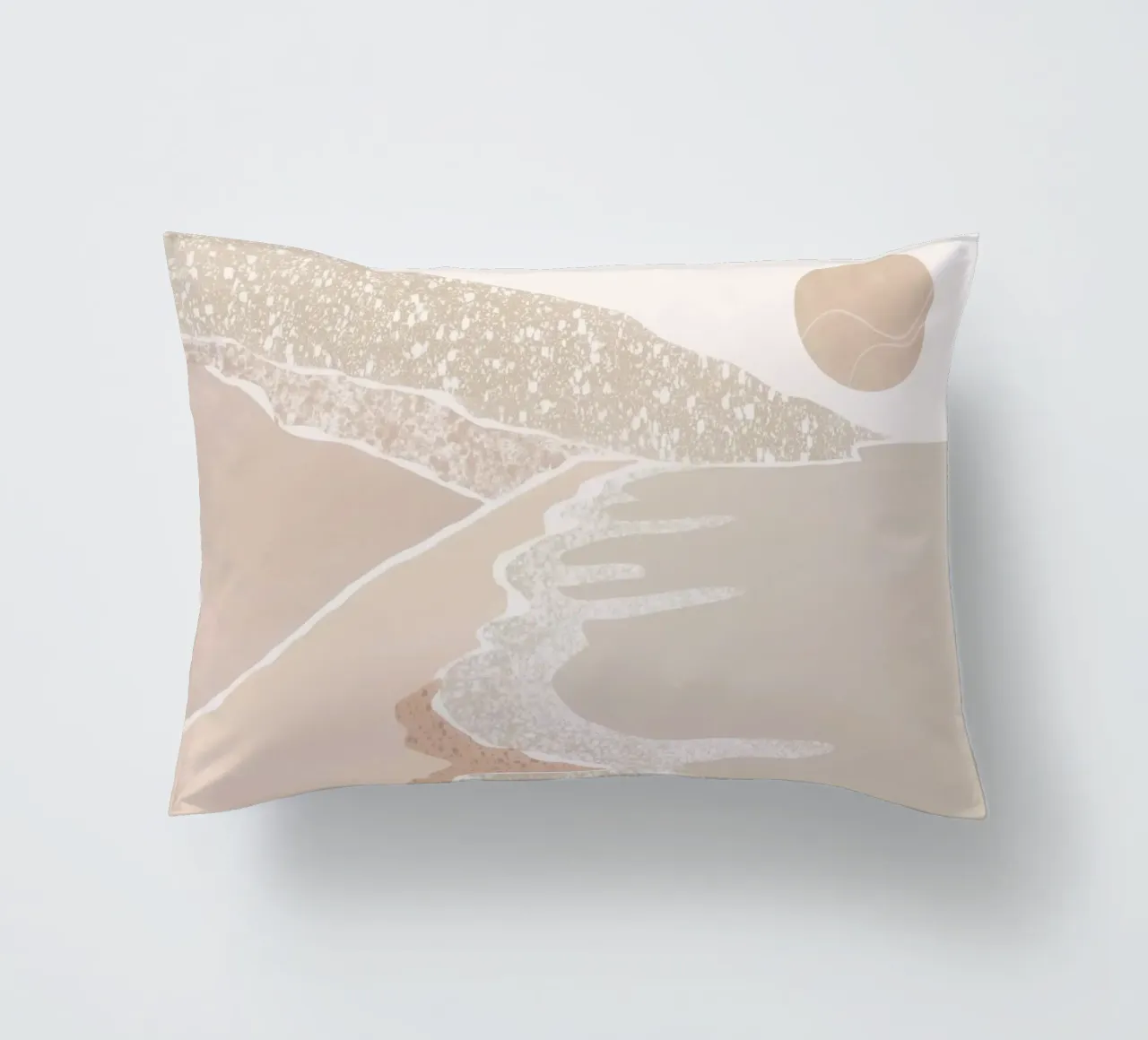 Scena di spiaggia pastello con sole stilizzato cuscino da Melloi Art Print