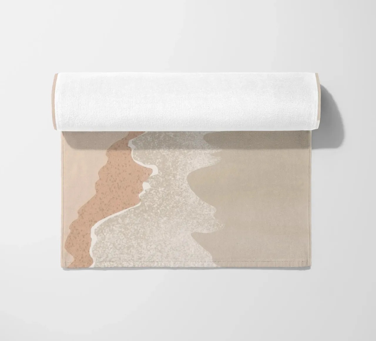 Scena di spiaggia pastello con sole stilizzato telo mare da Melloi Art Print