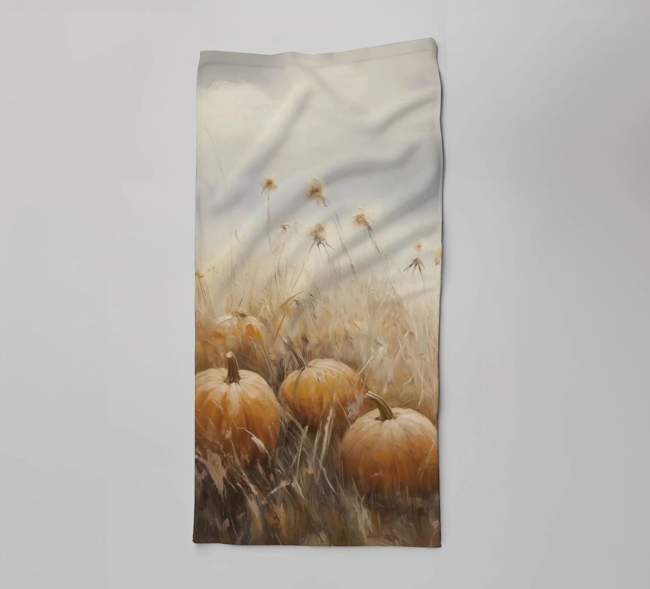 Zucche in un campo d'autunno asciugamano da bagno da Melloi Art Print