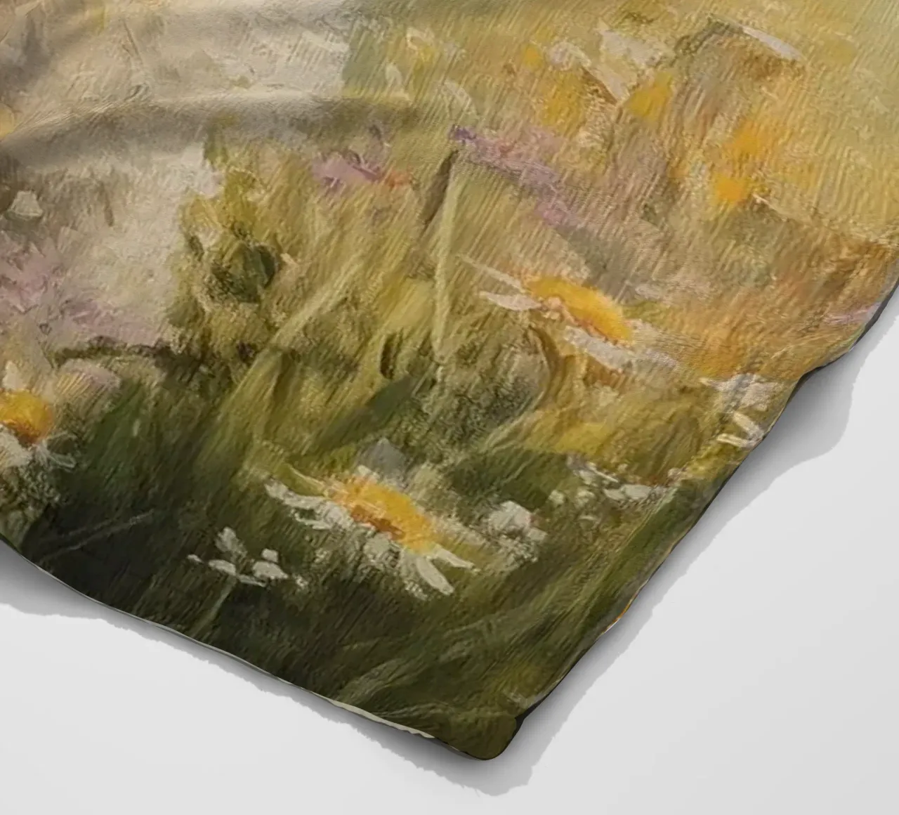 Agnello in un campo di fiori selvatici coperta in pile da Melloi Art Print