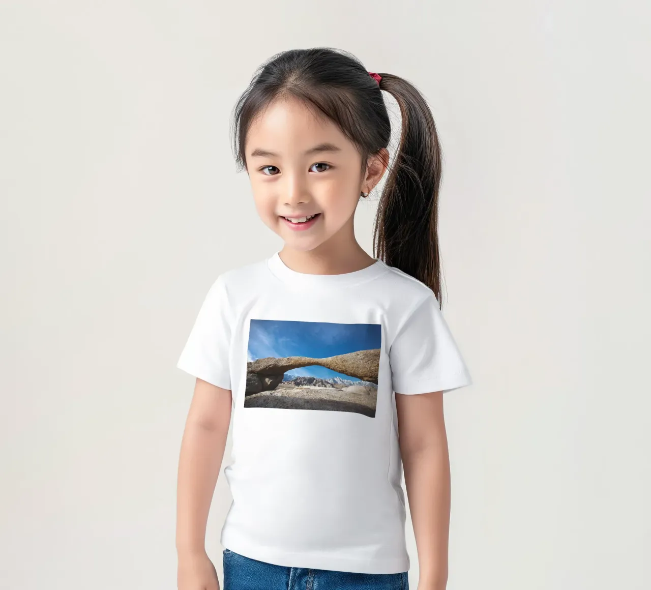 Lathe Arch kids t-shirt by Dave Hare Photography