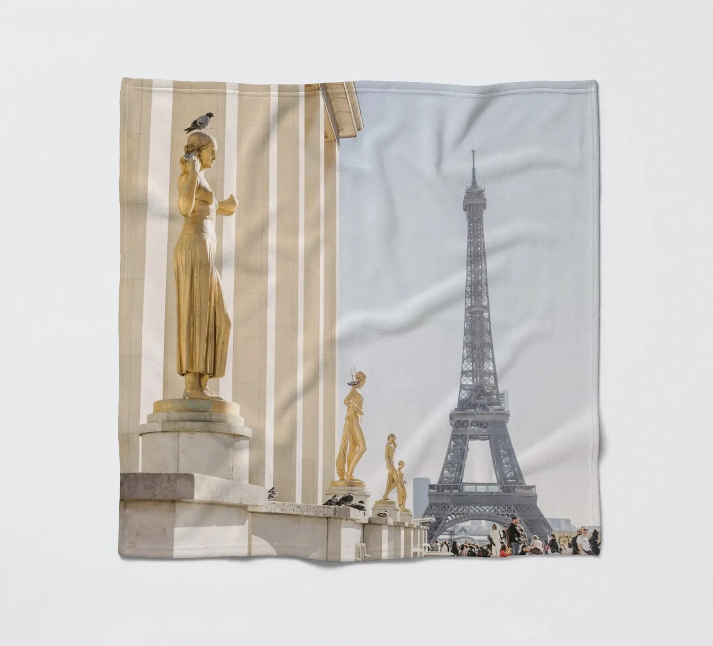 Golde Eiffel Tower fleecedeken van patiphotography