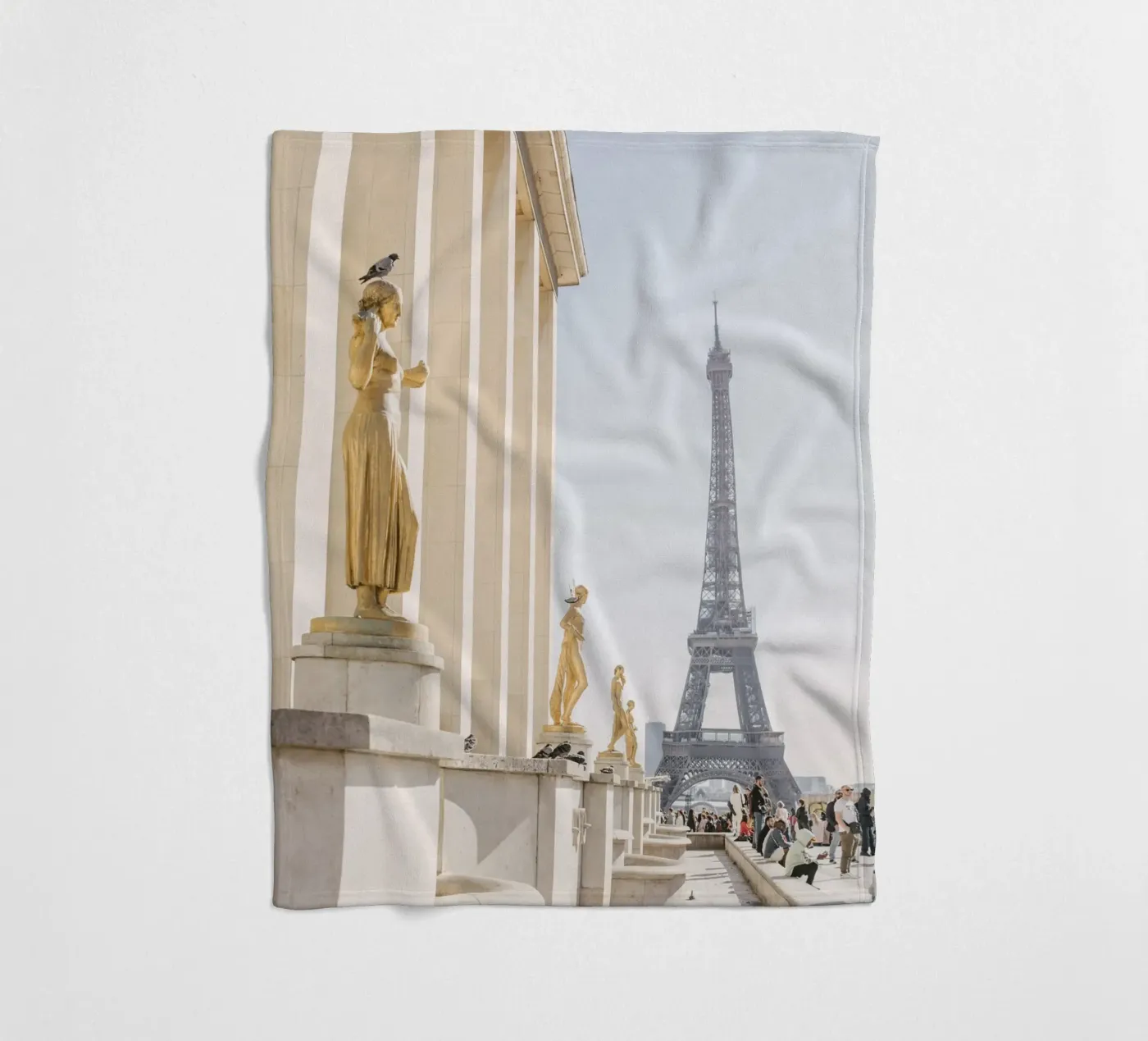 Golde Eiffel Tower fleecedeken van patiphotography