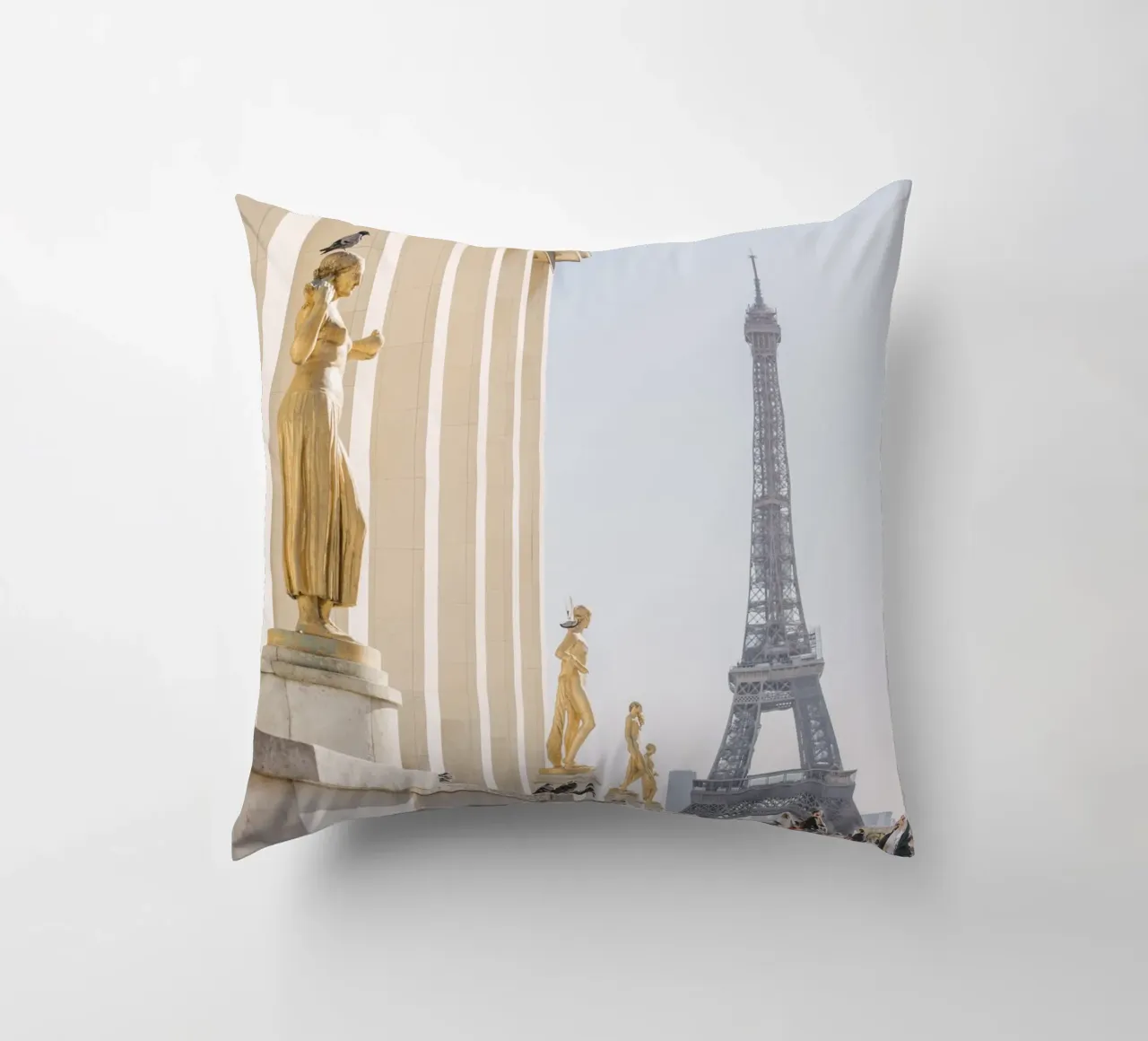 Golde Eiffel Tower cuscino da patiphotography