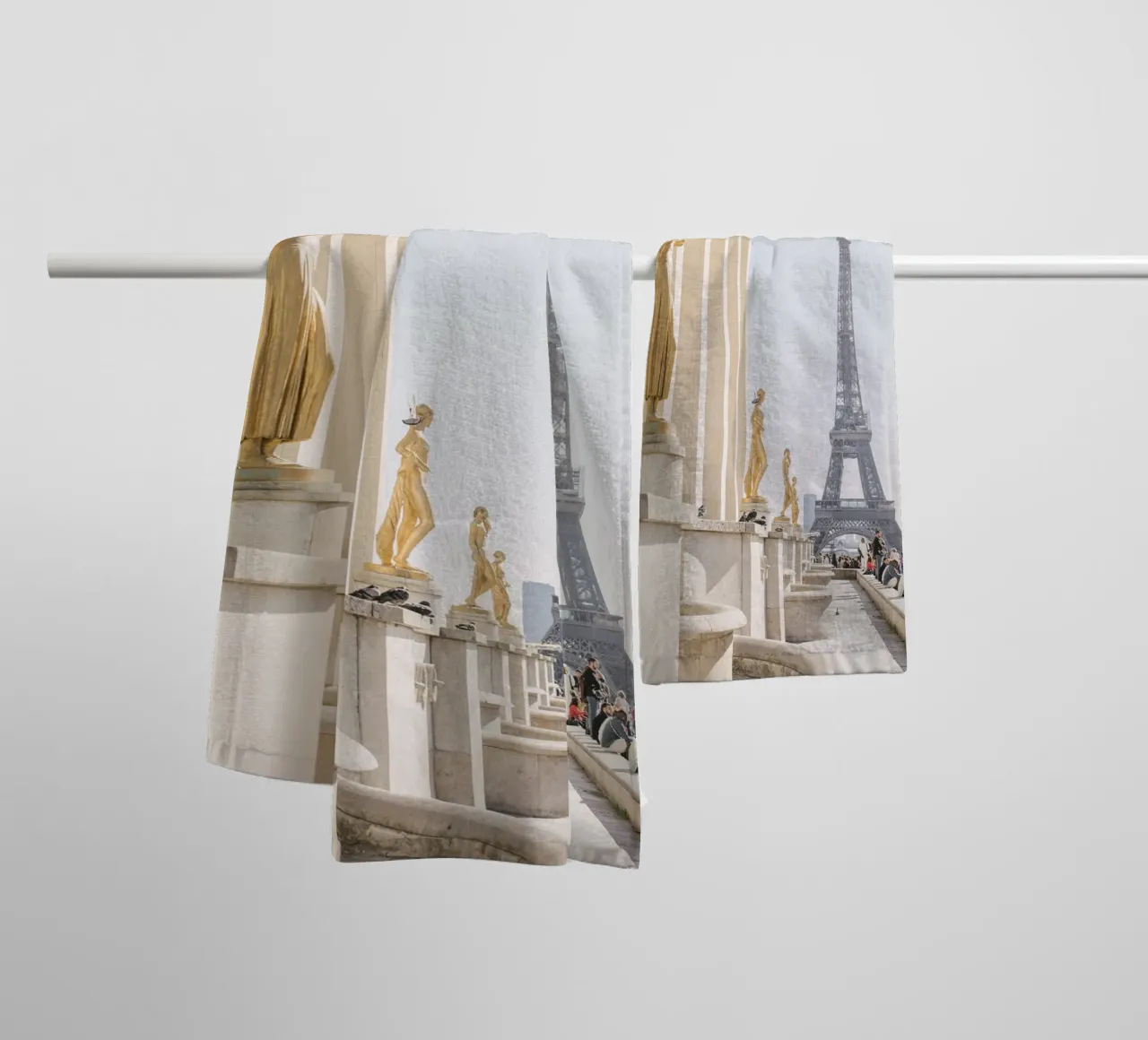 Golde Eiffel Tower towel by patiphotography