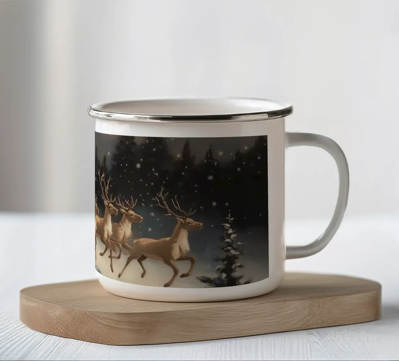 Giro con la slitta di Babbo Natale in un paese delle meraviglie invernale tazza in smalto da Melloi Art Print