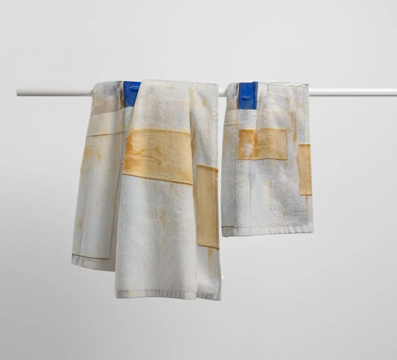 ABSTRACT ART Organised thoughts towel by Melanie Viola