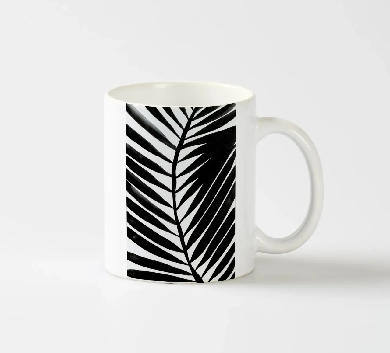 Palm II tazza in ceramica da Kristen Polsinelli