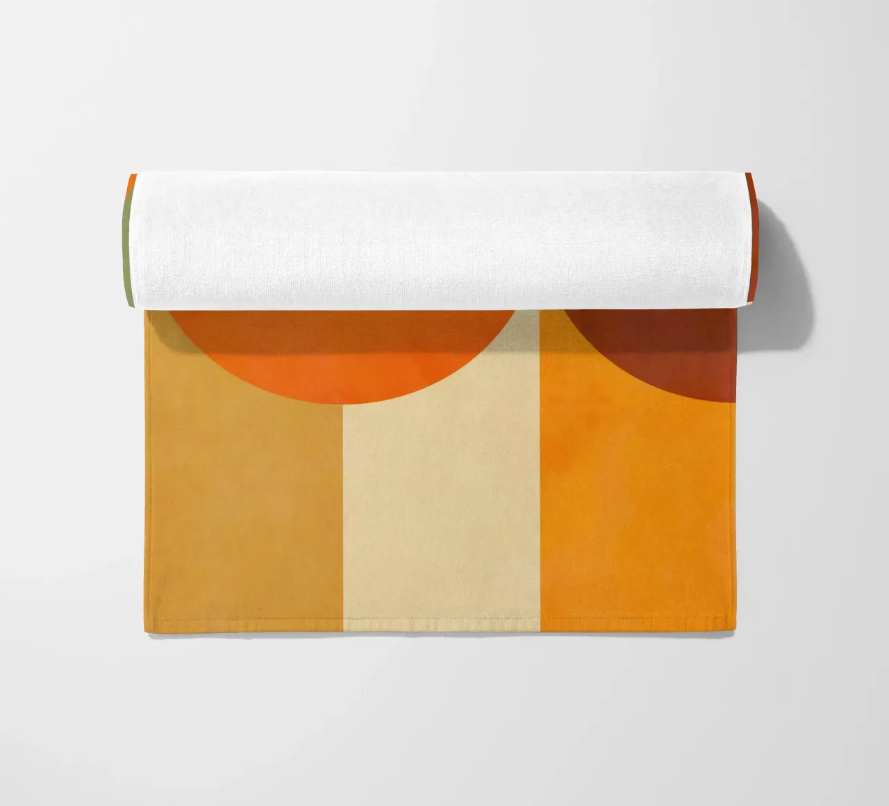 Minimal Abstract Fall • Earthy geometry 2/2 Strandtuch von Dominique Vari Abstract