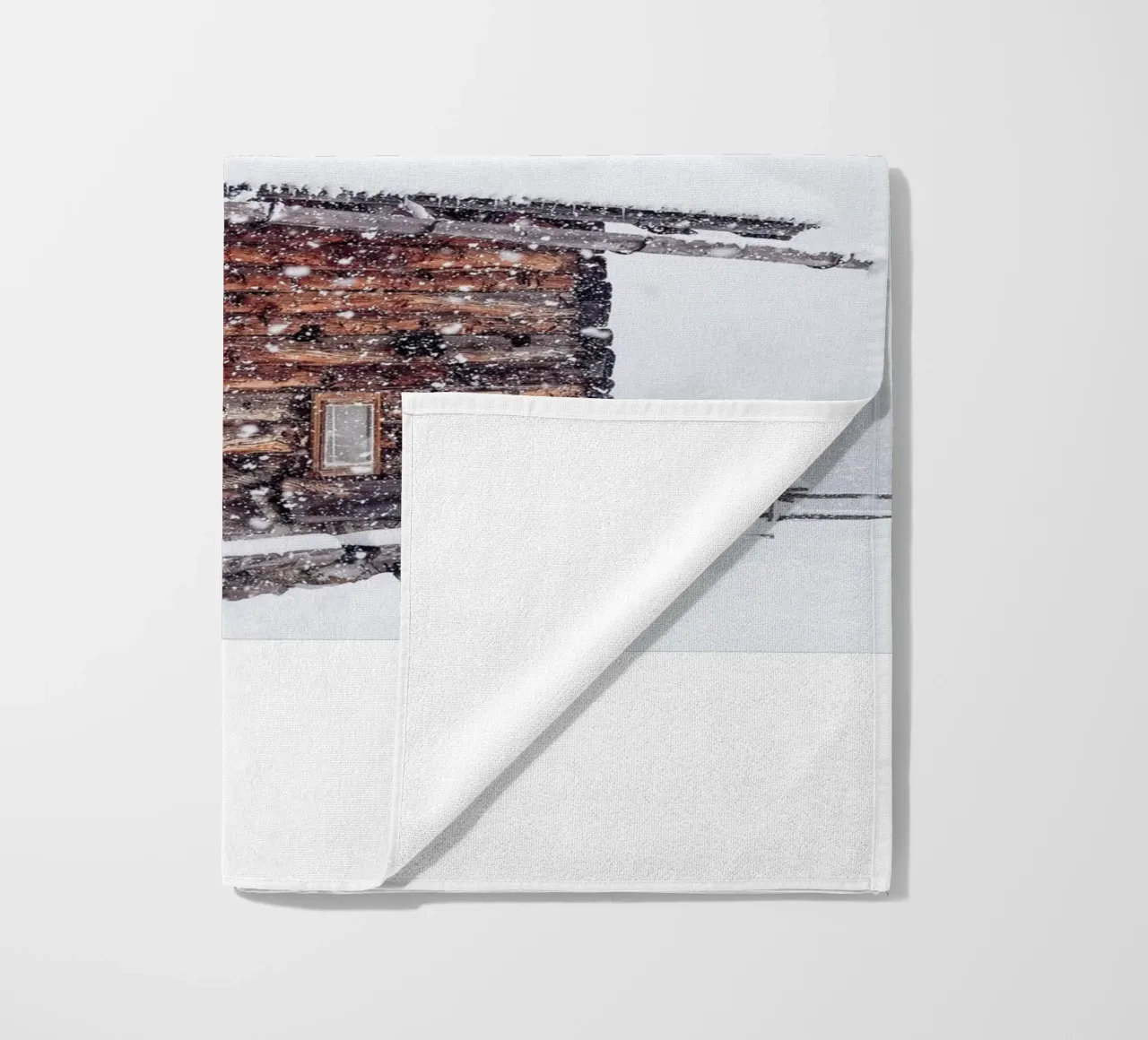Capanna di neve in inverno design natura telo mare da Whole©