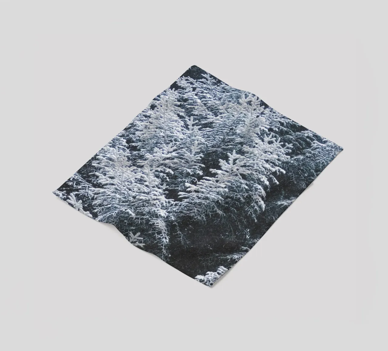 Abeti innevati design naturalistico coperta in pile da Whole©