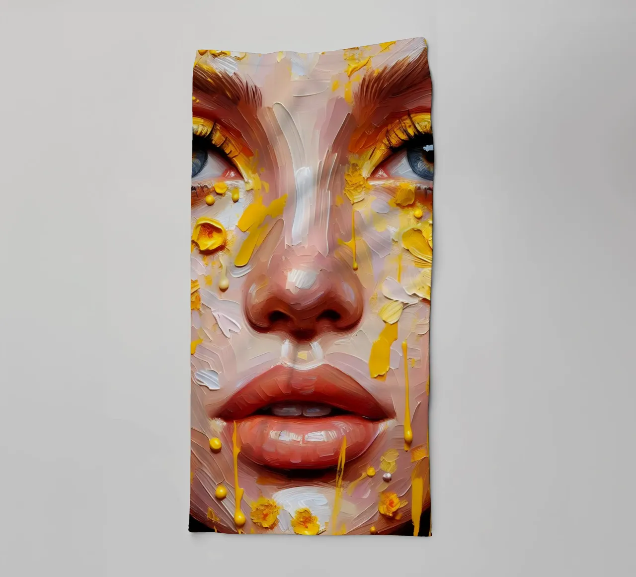 Portrait d'une fleur jaune serviette de bain de ARTOMATIC