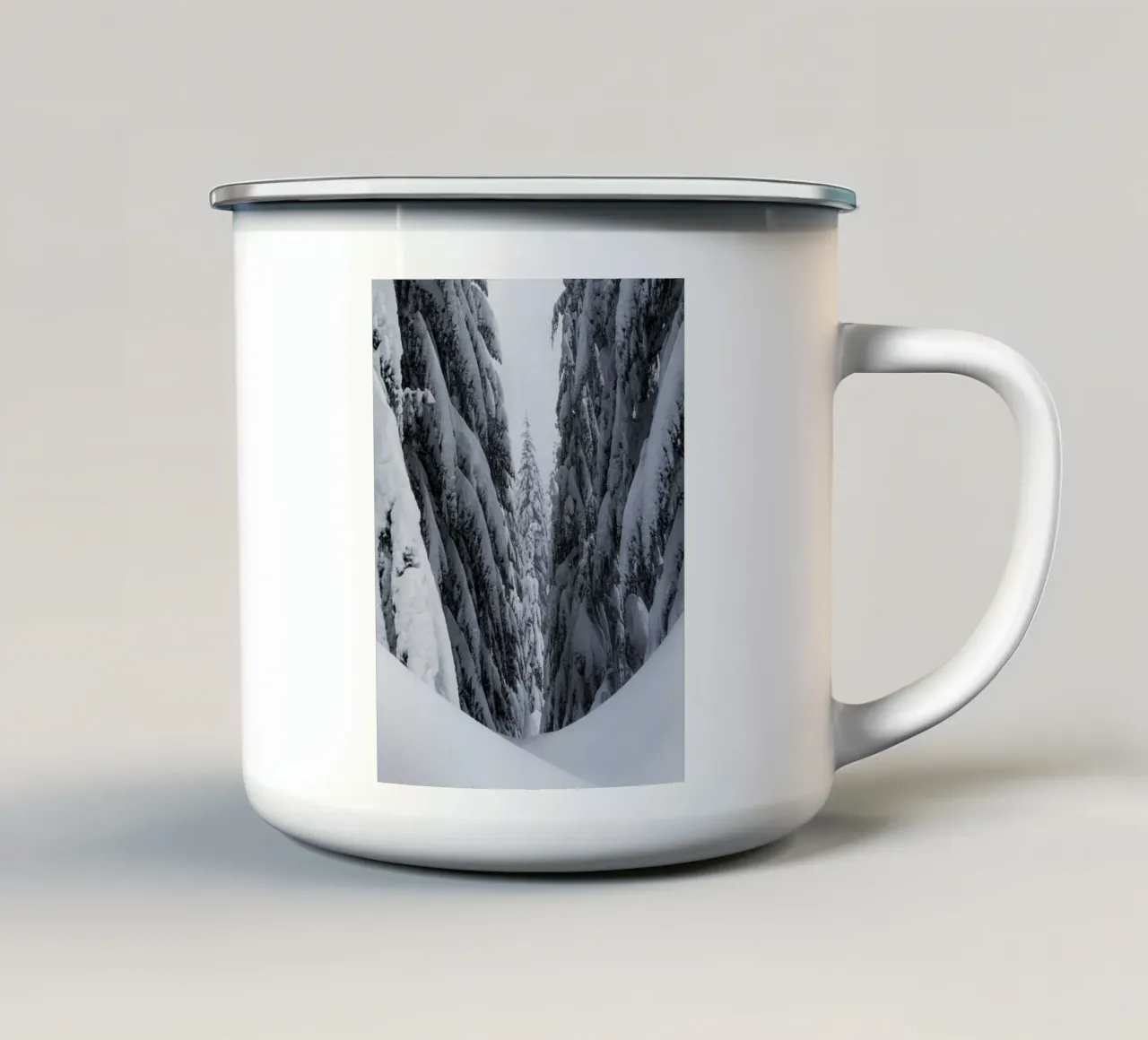 Sentiero forestale invernale design naturalistico tazza in smalto da Whole©