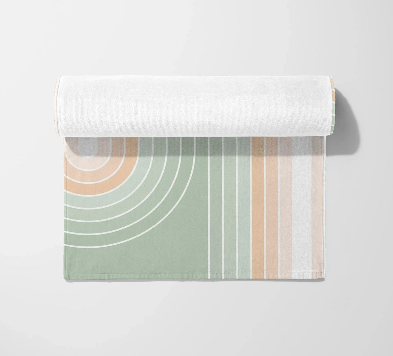Doppio arcobaleno retrò - Verde salvia pastello e pesca fuzz telo mare da Dominique Vari Abstract