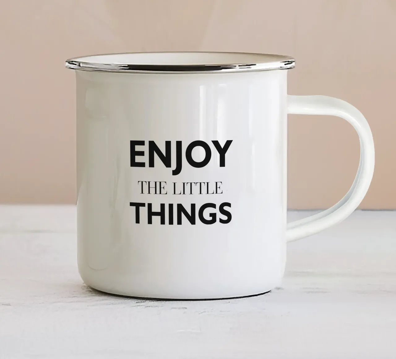 ENJOY THE LITTLE THINGS tazza in smalto da Meridian Design