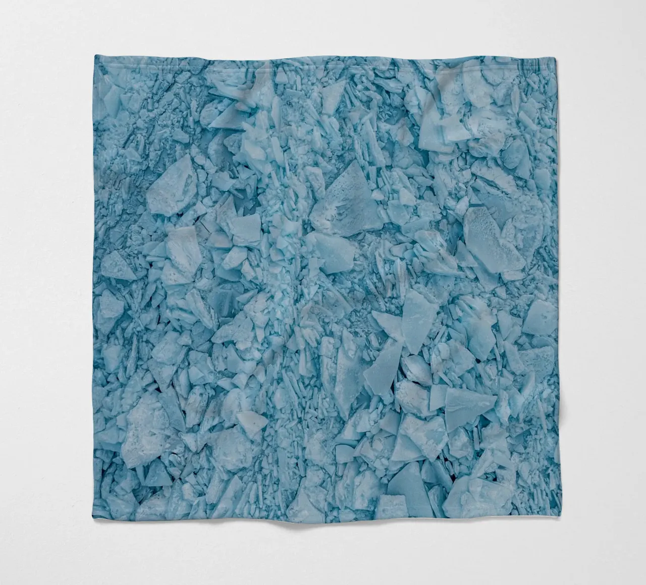 Blauw ijs structuren abstract fleecedeken van Whole©