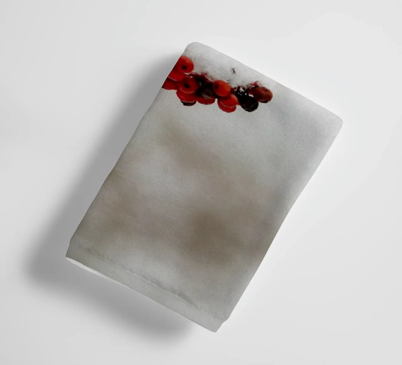 Bacche rosse nella neve asciugamano da bagno da Whole©