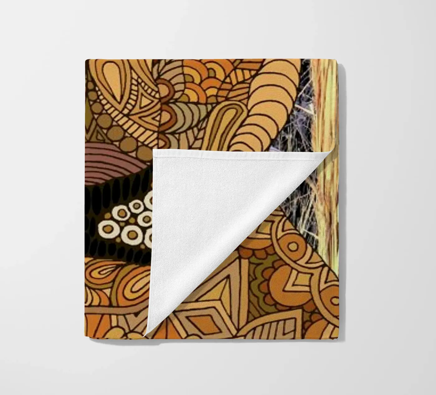 Lioness telo mare da Angelika Parker