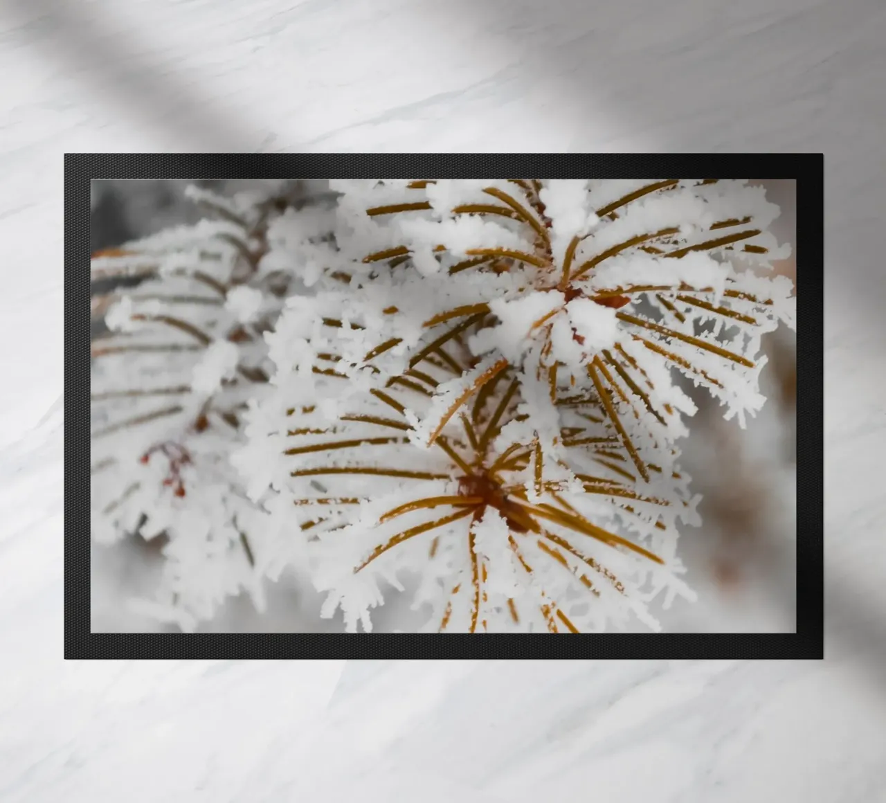 Design con rami di abete innevati zerbino da Whole©