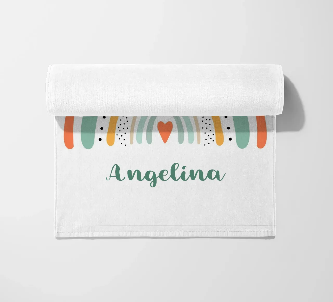 Namensbild mit Regenbogen beach towel by BAINAI KIDS