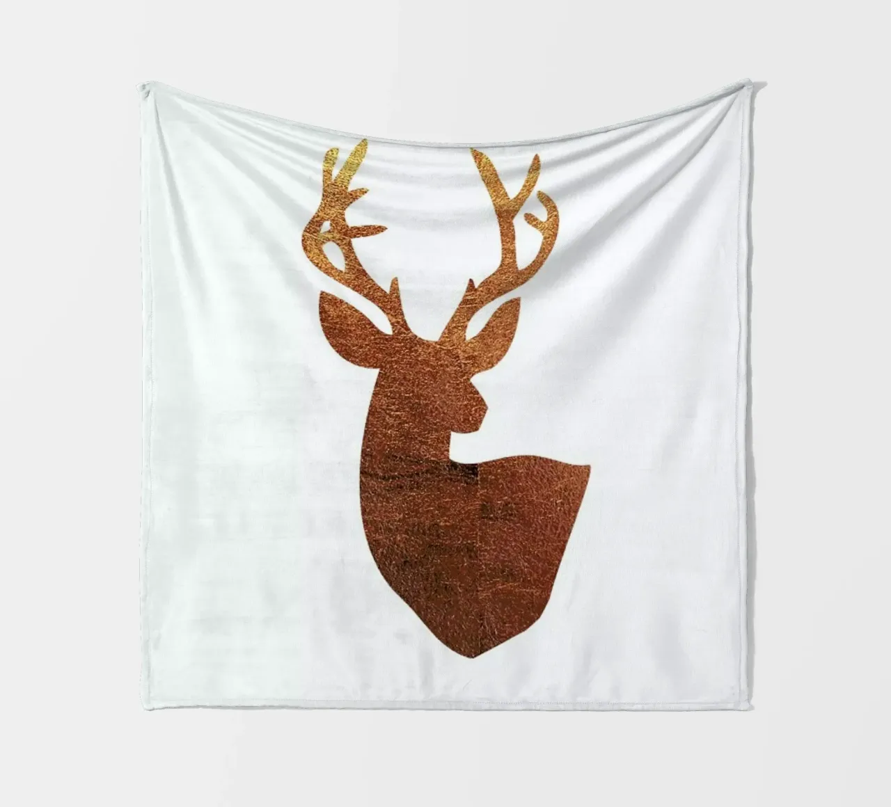 Hirsch Kupfer coperta in pile da XOXO Arte