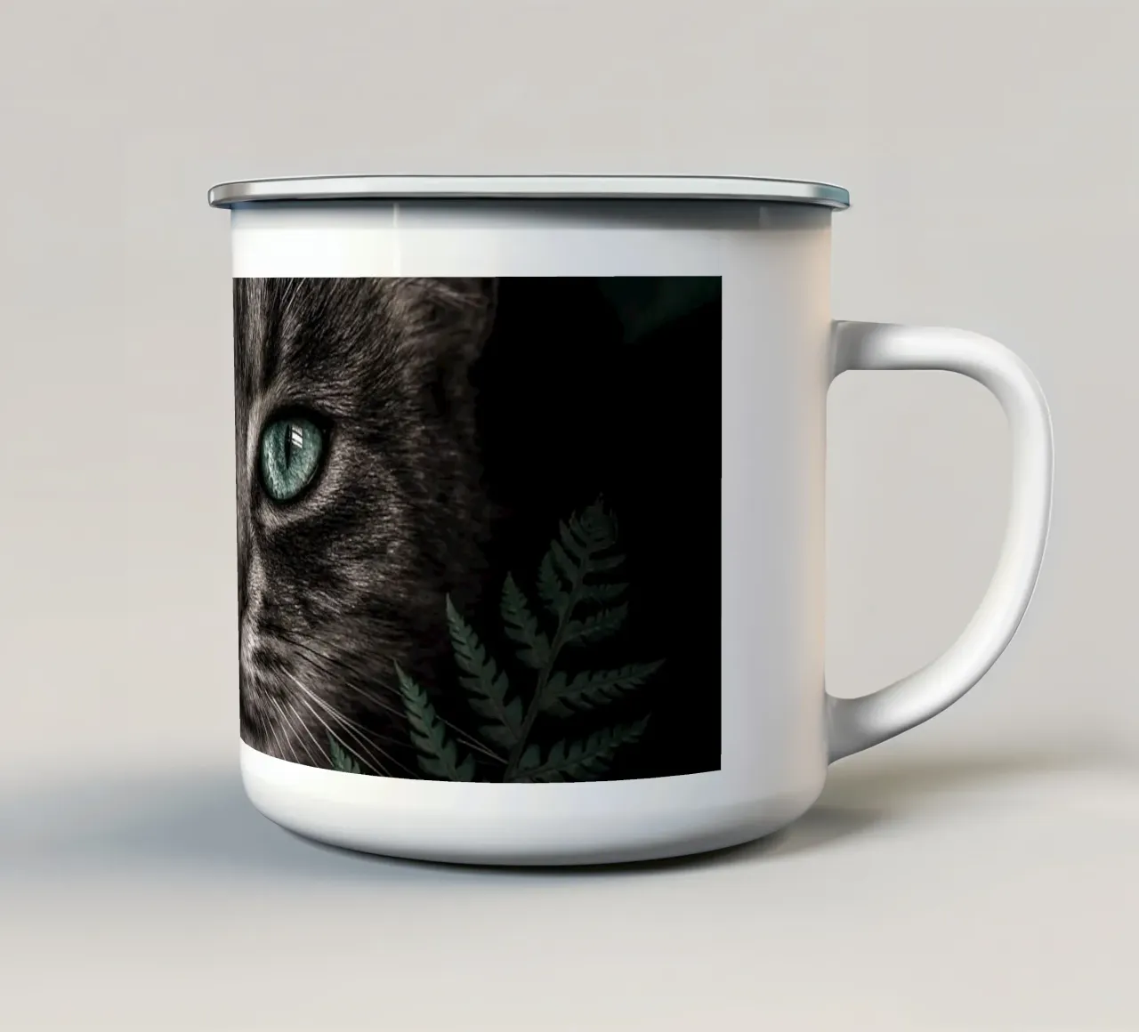 Gatto dagli occhi verdi con felci tazza in smalto da arizrab