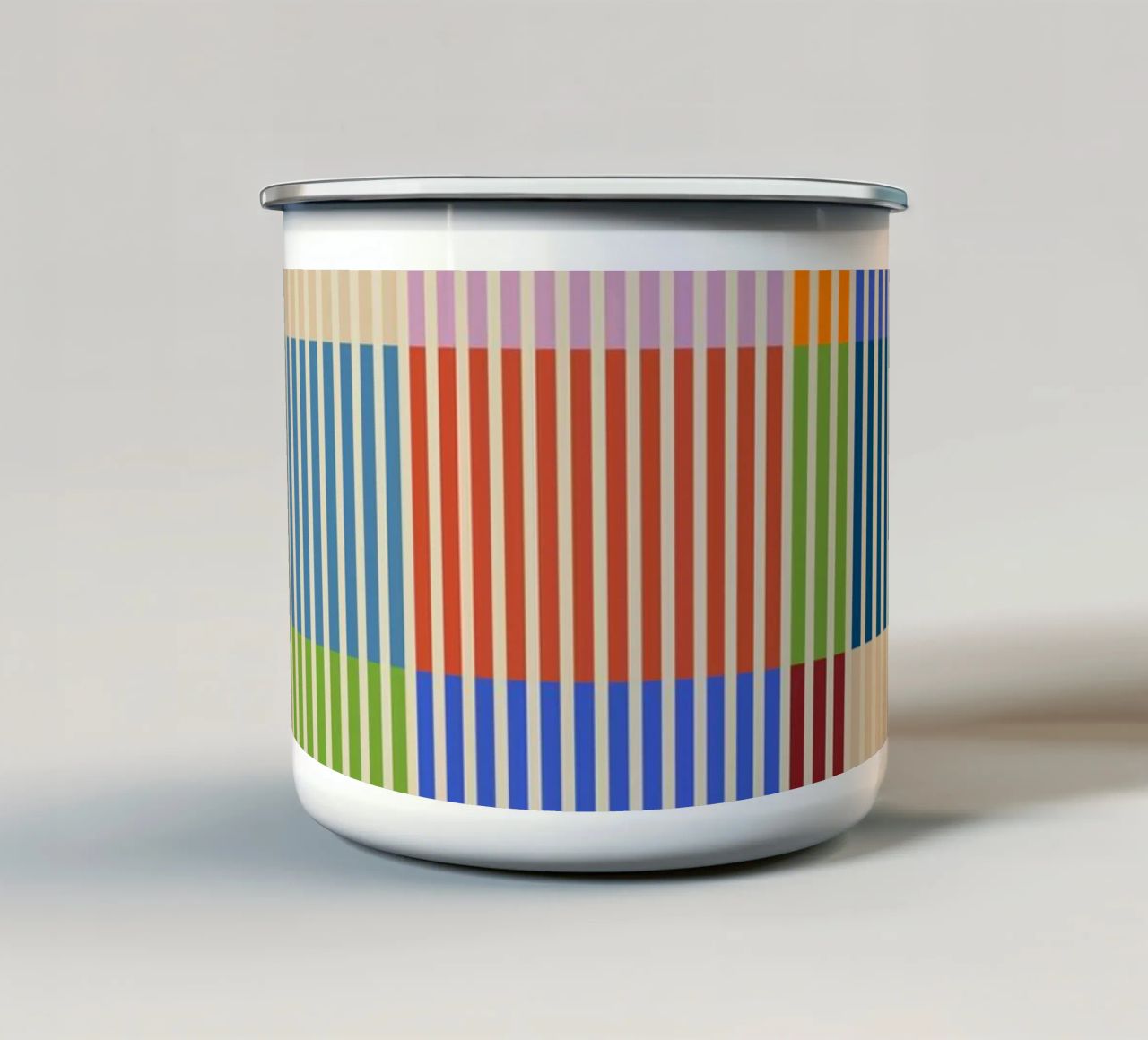 Linee colorate e lineari Bauhaus Patchwork Modello 1 tazza in smalto da Dominique Vari Abstract