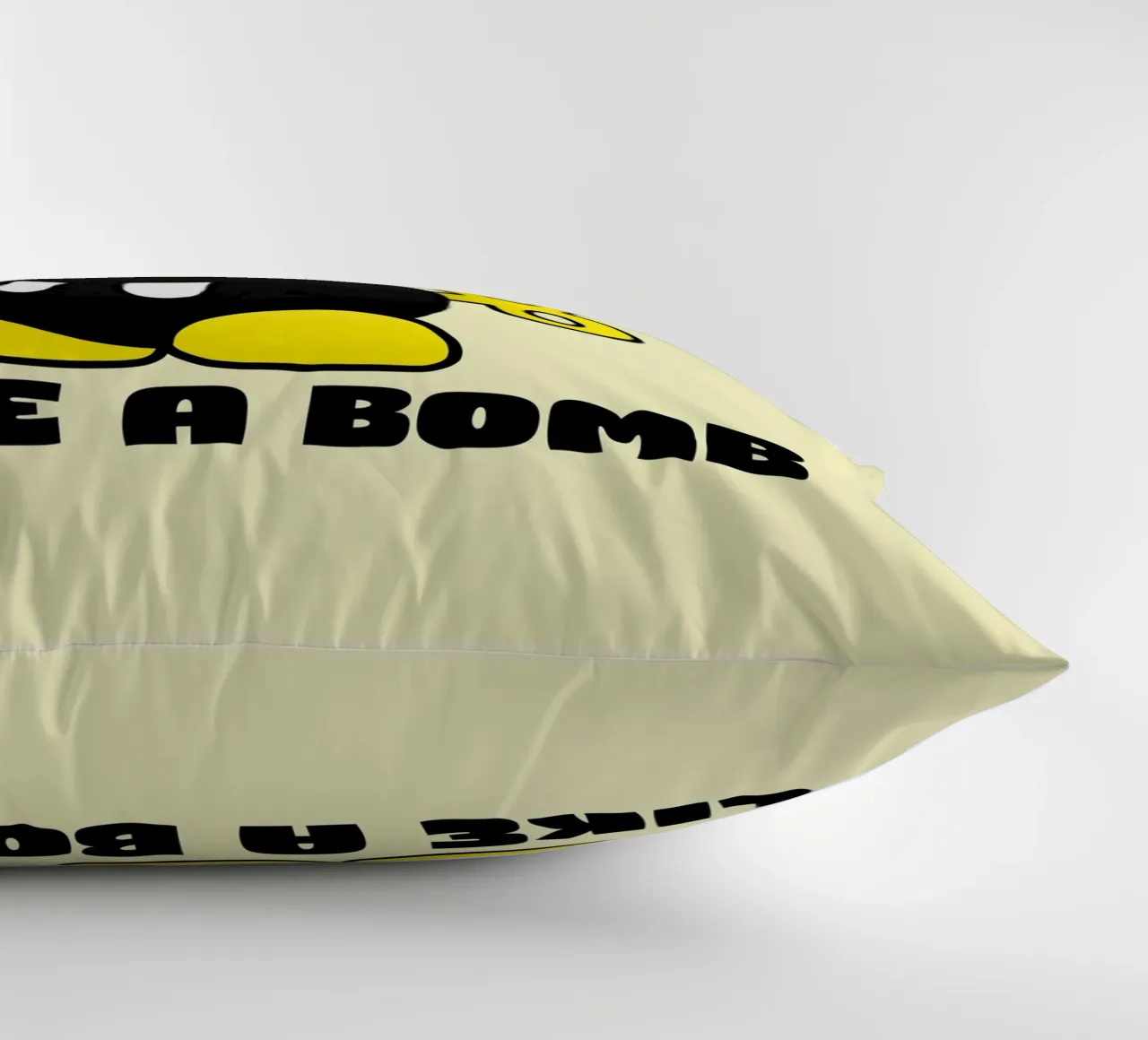 Breekbaar als een bom kussen van Loobs