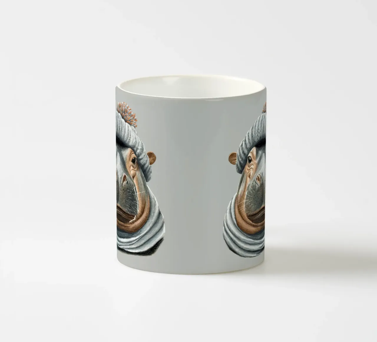 Ippopotamo con cappello a pompon tazza in ceramica da Graphit und Farbe