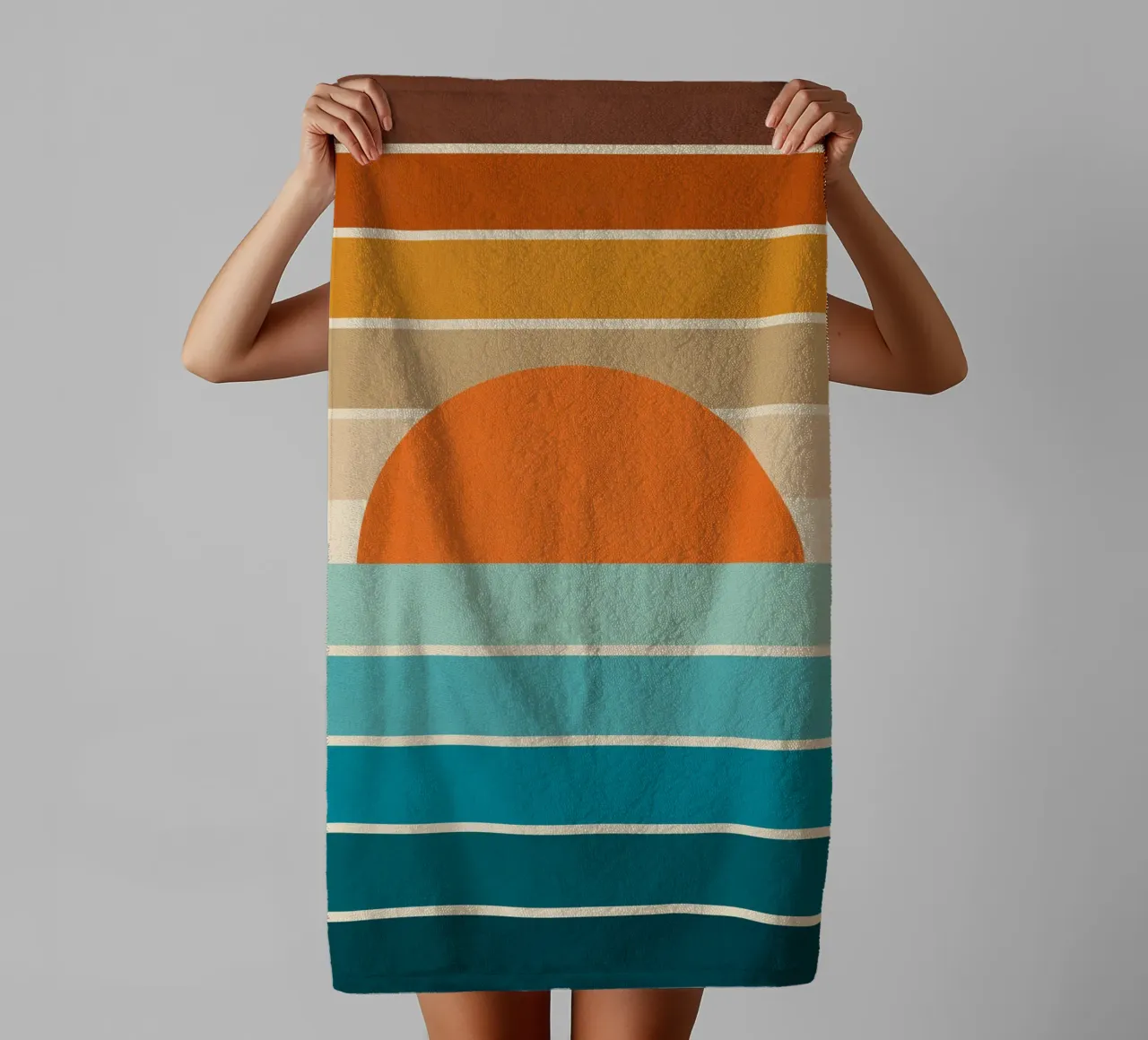 Mid Mod Minimal Rainbow Stripe Sunset - Neutri terrosi in verde scuro asciugamano da bagno da Dominique Vari Abstract