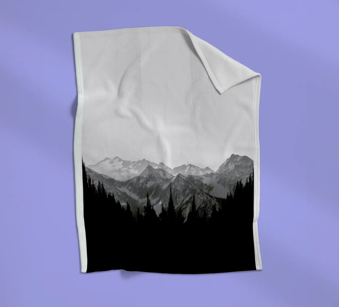 Brush Mountains Fleecedecke von The Wall Shop