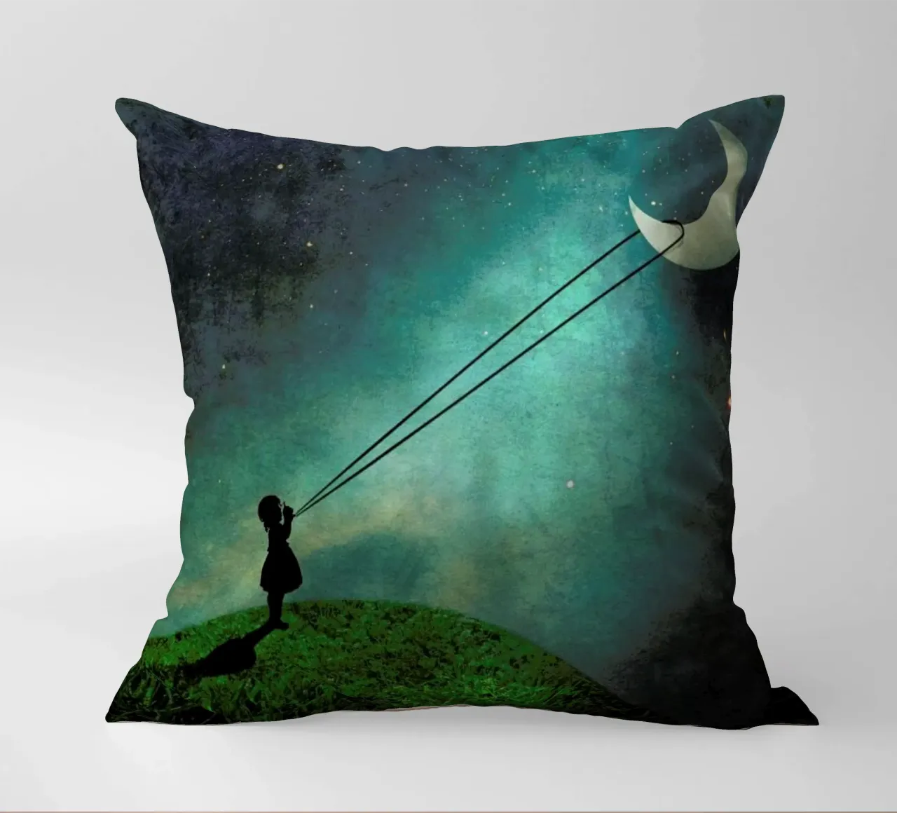 Chasing The Moon cuscino da Catrin Welz-Stein