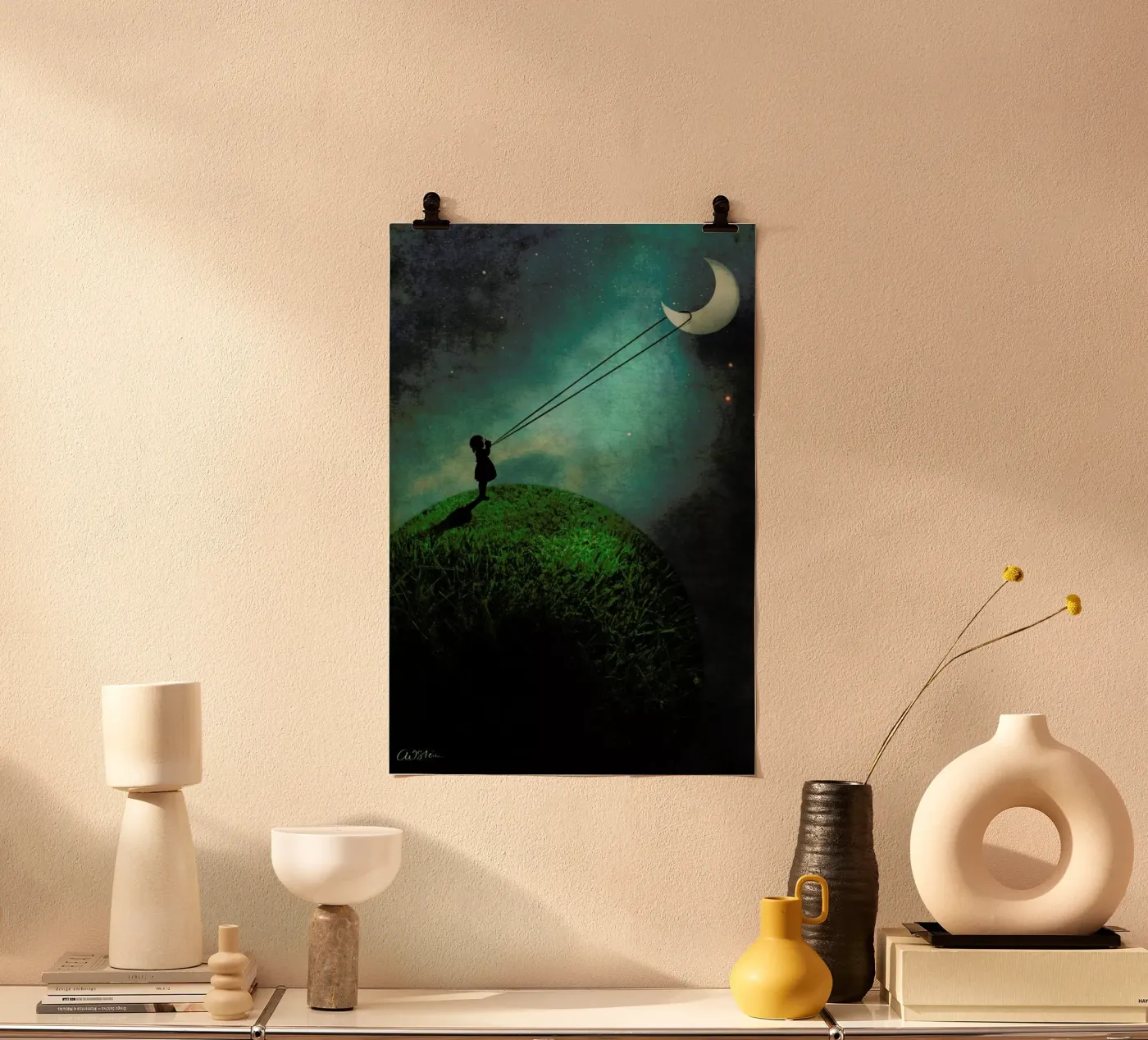 Chasing The Moon poster van Catrin Welz-Stein