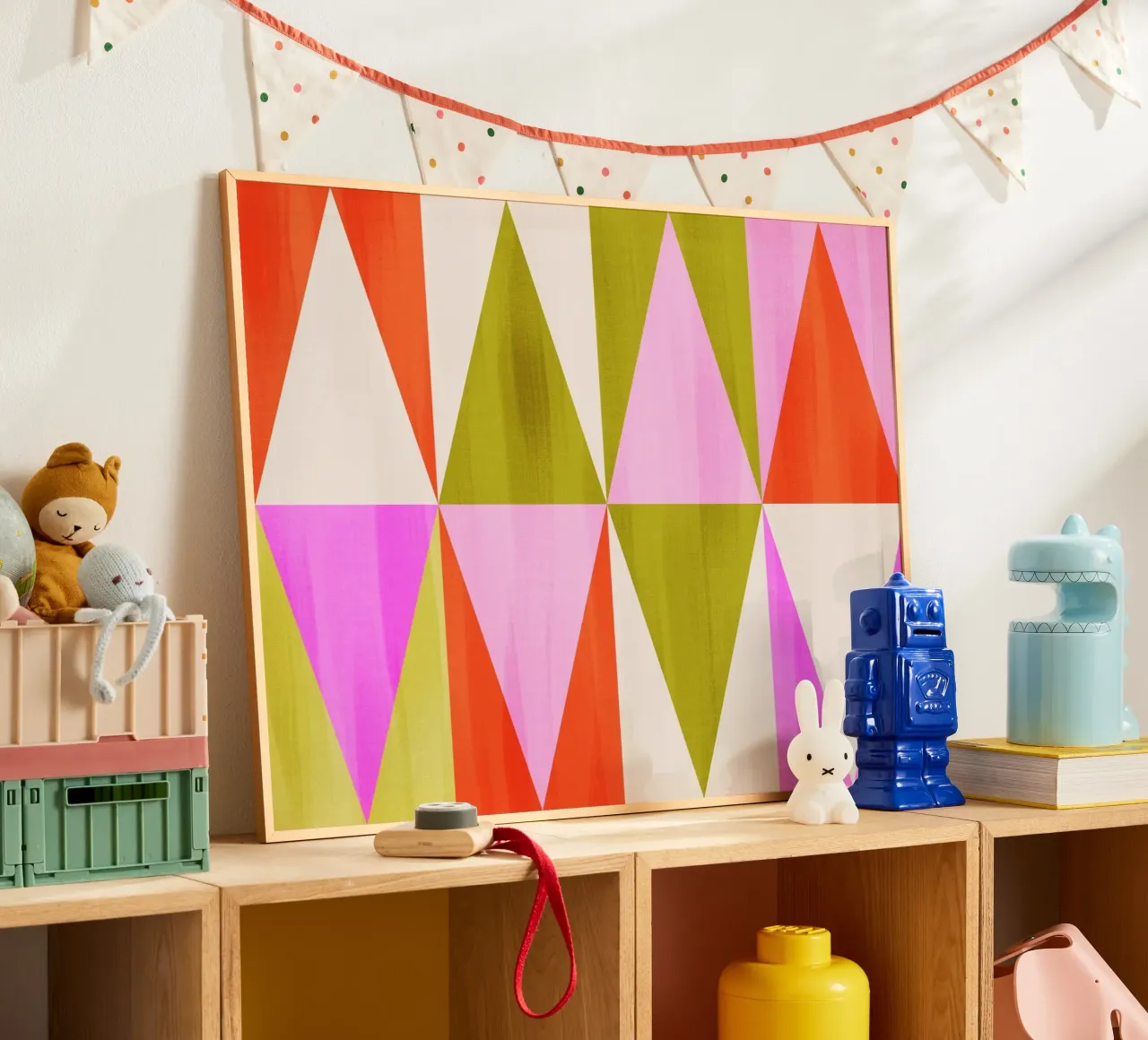 Vibrant Mid-Mod Diamond Pattern - Rose festif Rouge Vert poster de Dominique Vari Abstract