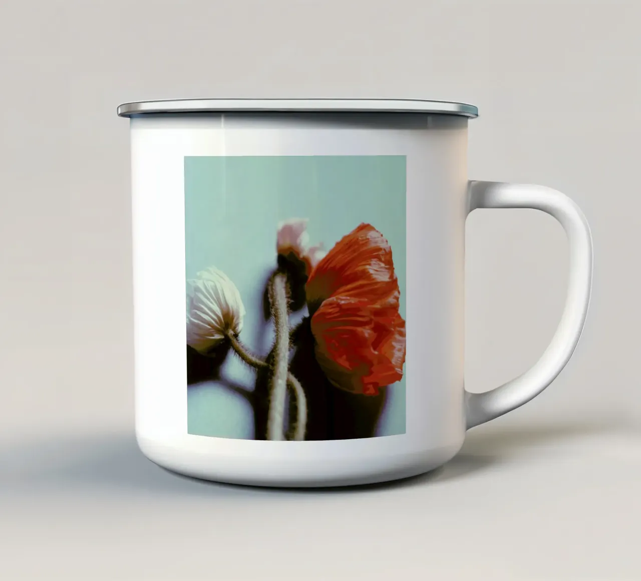 Speak Softly tazza in smalto da Morgan Kendall