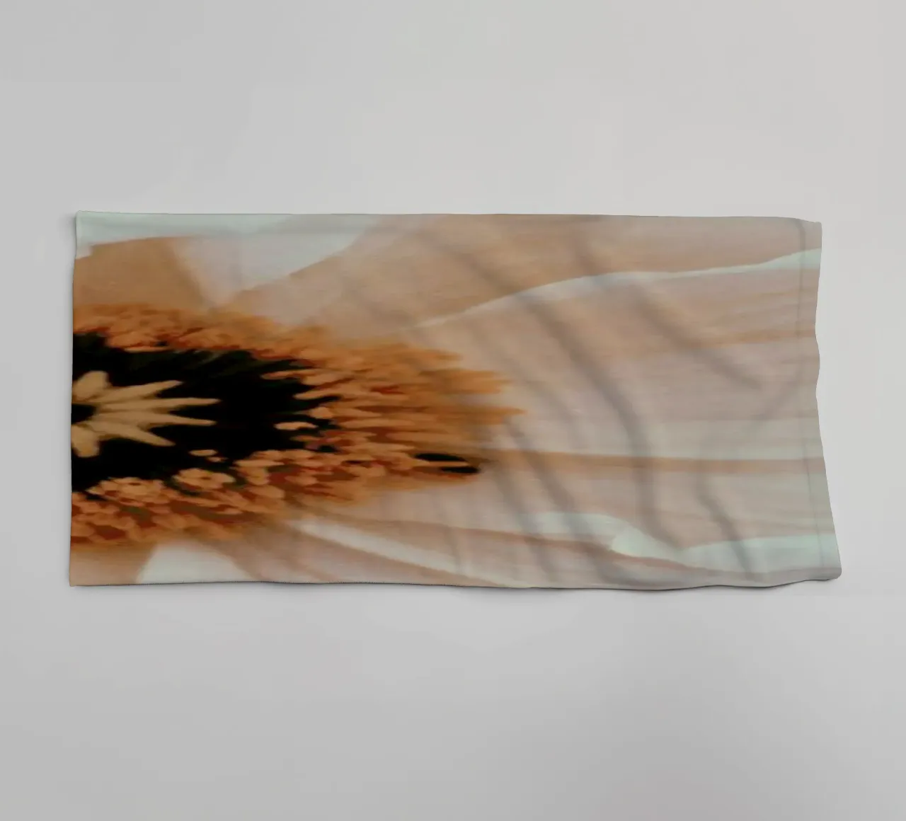 Bloom asciugamano da bagno da Morgan Kendall