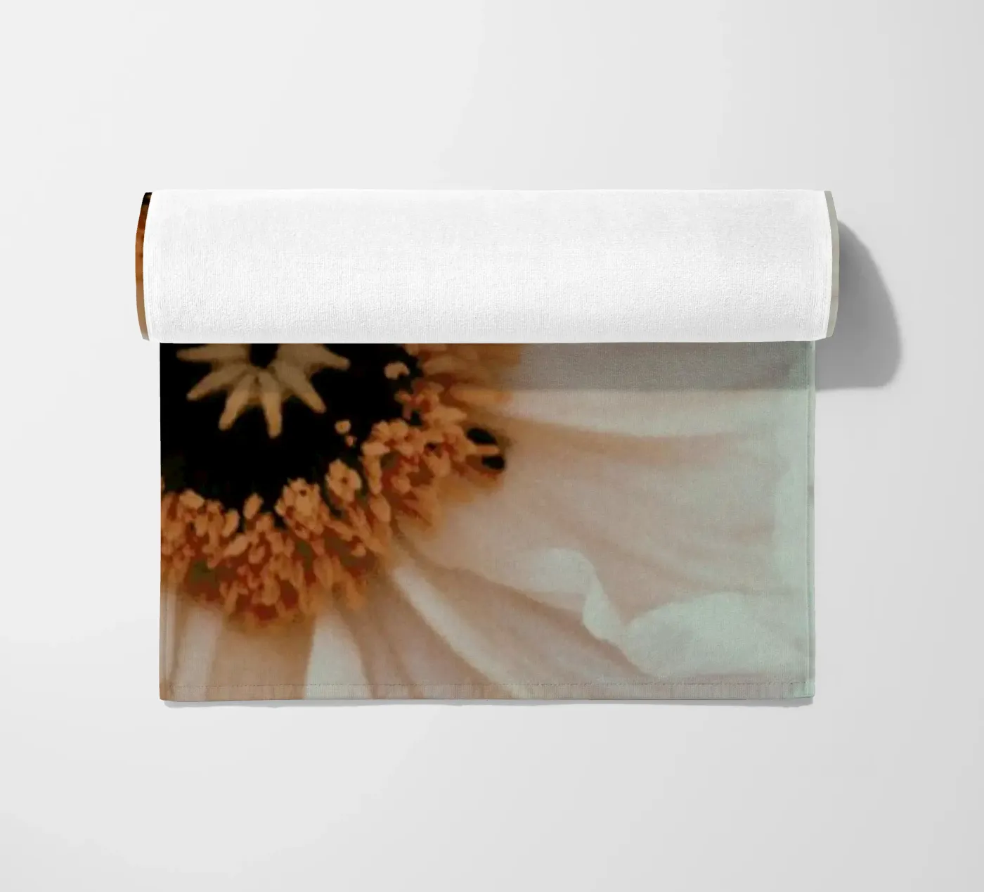 Bloom strandhanddoek van Morgan Kendall