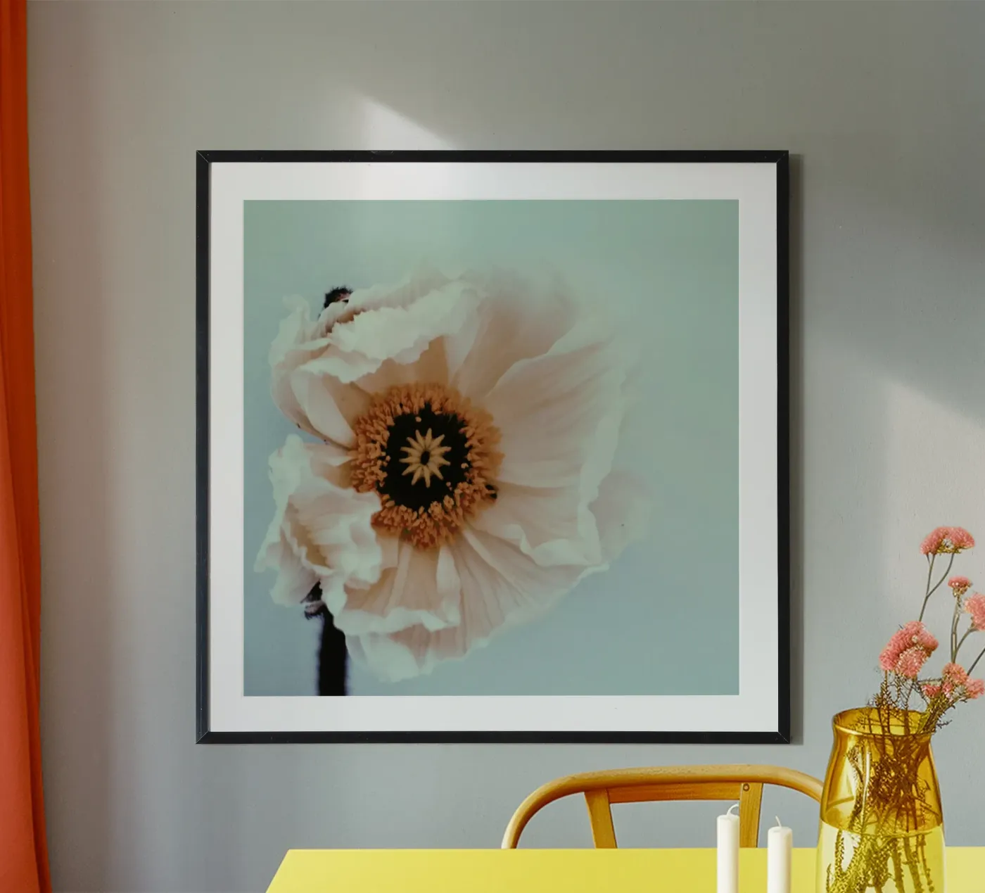 Bloom poster van Morgan Kendall