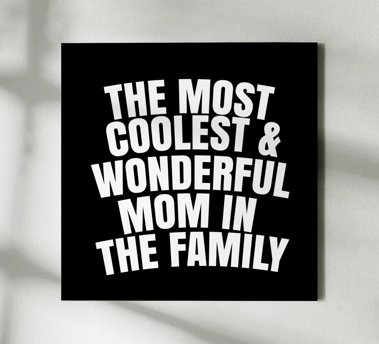 The most coolest and wonderful mom in the family tela con Cornice a cassetta da happieeagle