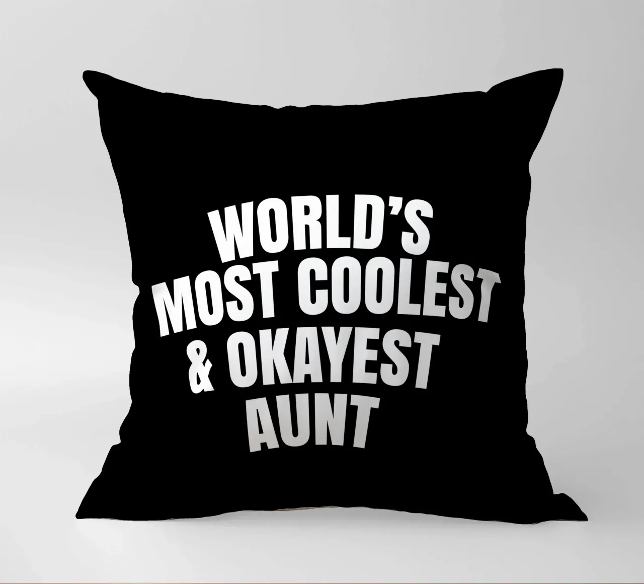 World's most coolest and okayest aunt cuscino da happieeagle