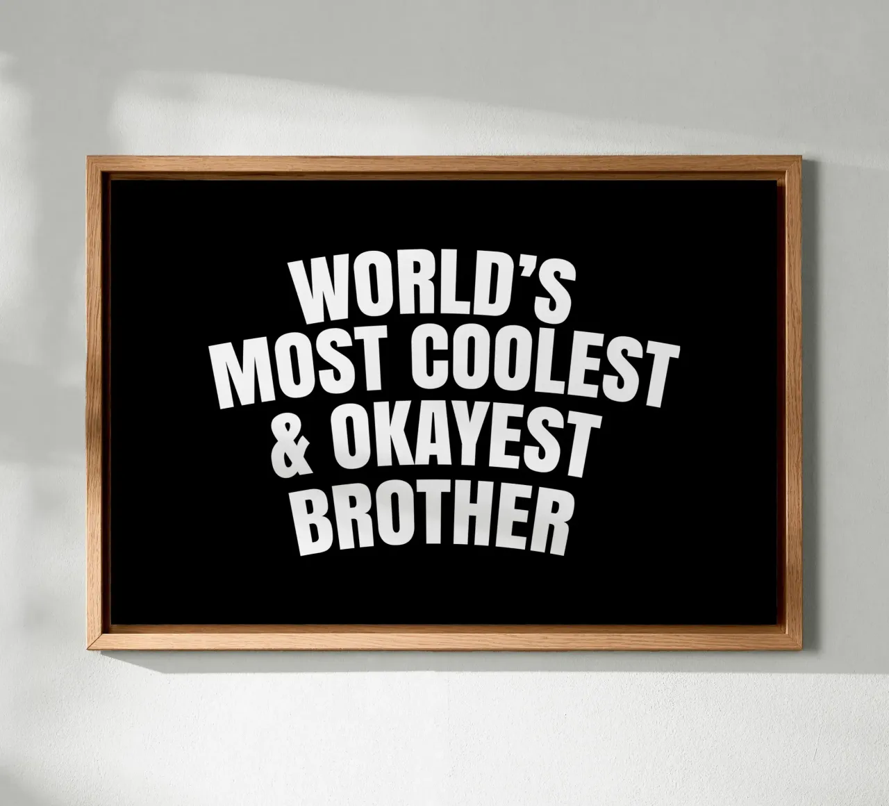 World's most coolest and okayest brother tela con Cornice a cassetta da happieeagle