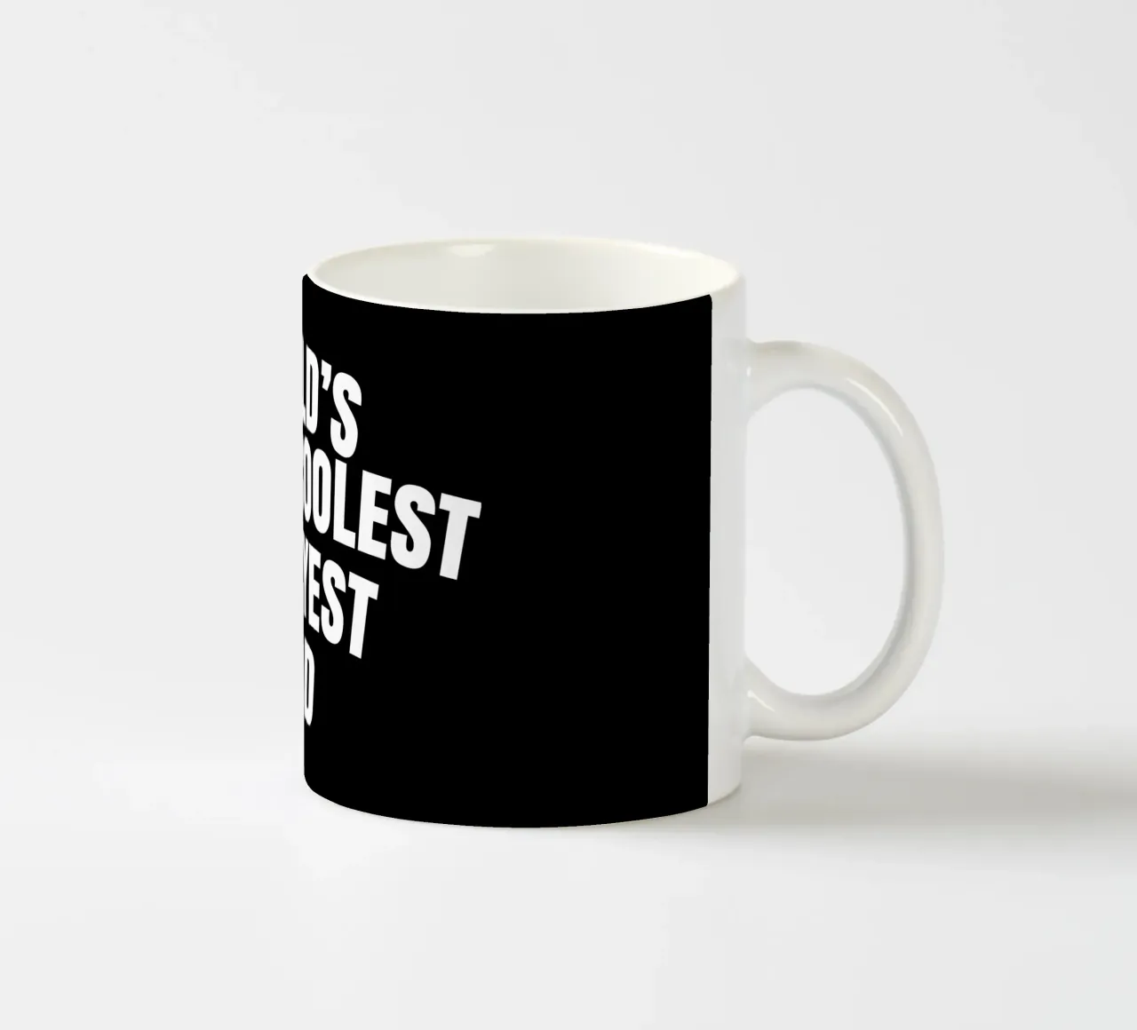 world's most coolest and okayest dad mug en céramique de happieeagle