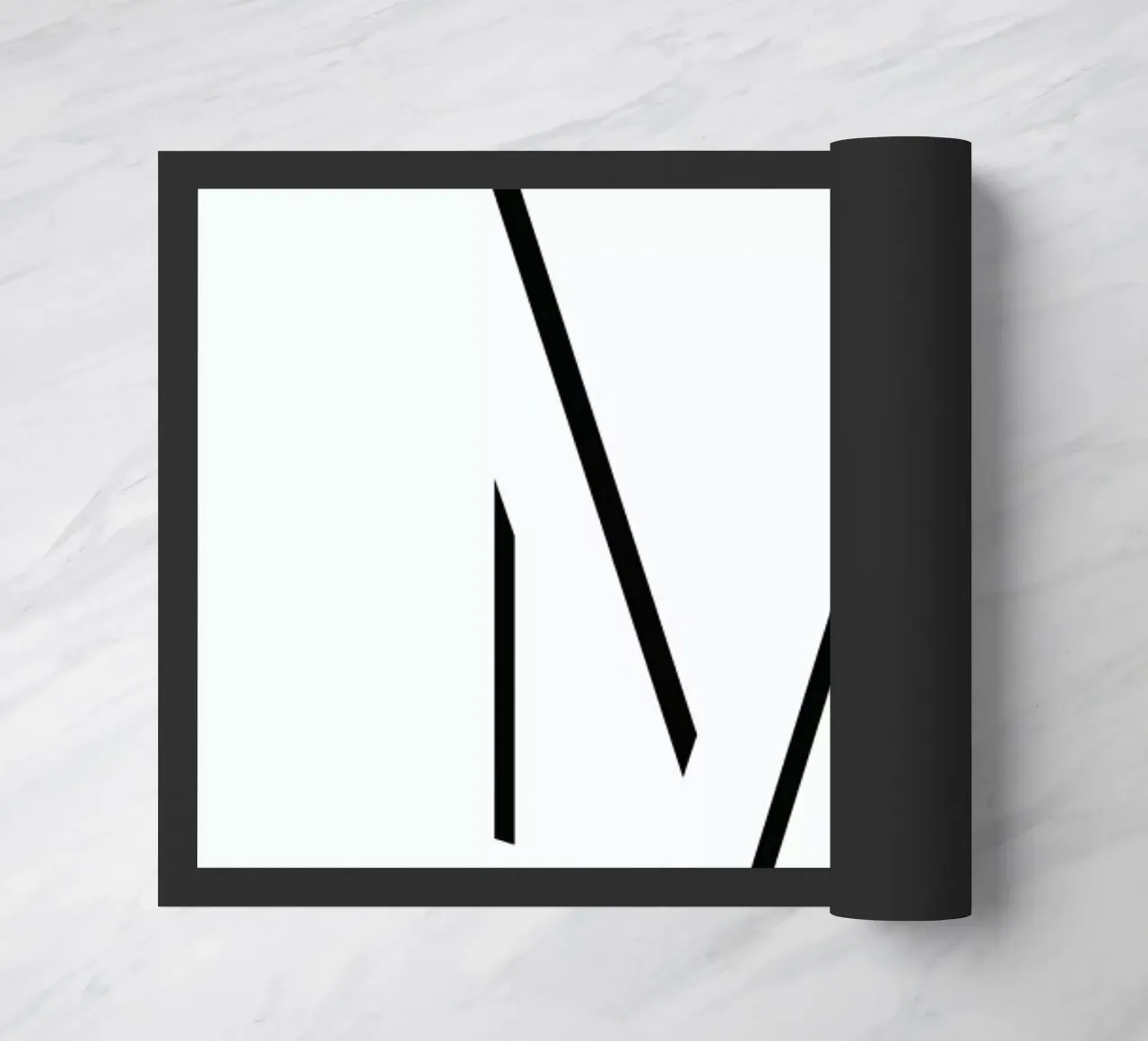 Alpha - M Fußmatte von Emerybloom