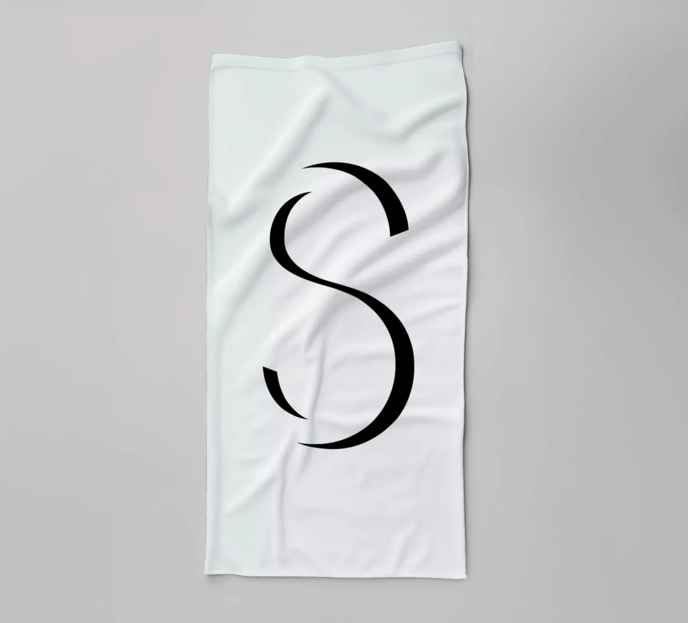Alpha - S badhanddoek van Emerybloom